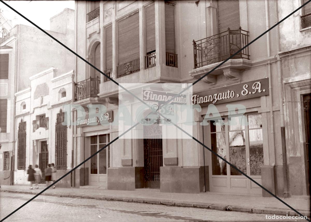 Nuevo: CASTELLON EN EL RECUERDO, COMERCIO DEL AUTOMOVIL FINANZAUTO EN LA CALLE ASENSI A&Ntilde;OS 60 C86
