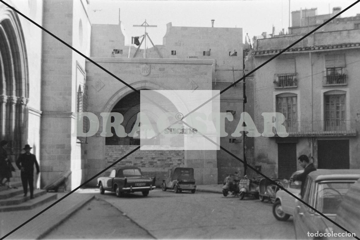 Nuevo: CASTELLON EN EL RECUERDO, OBRAS DE LA CAPILLA DE LA COMUNI&Oacute;N CALLE ARCIPRESTE BALAGUER C 86