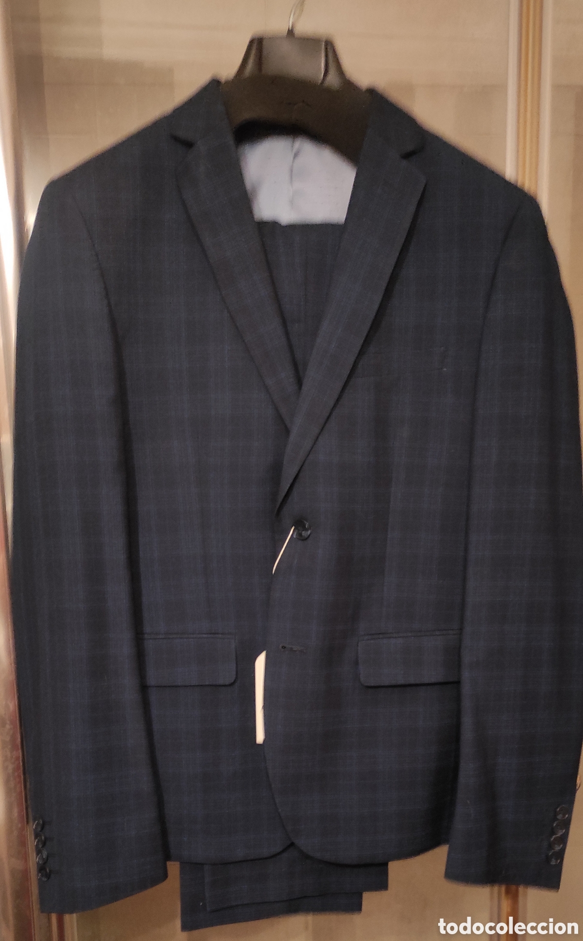 Nuevo: TRAJE HOMBRE............ - Foto 1