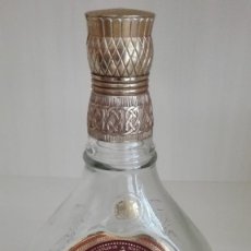 Otras Botellas y Bebidas Antiguas de colección: BOTELLA VACIA JOHNNIE WALKER SWING