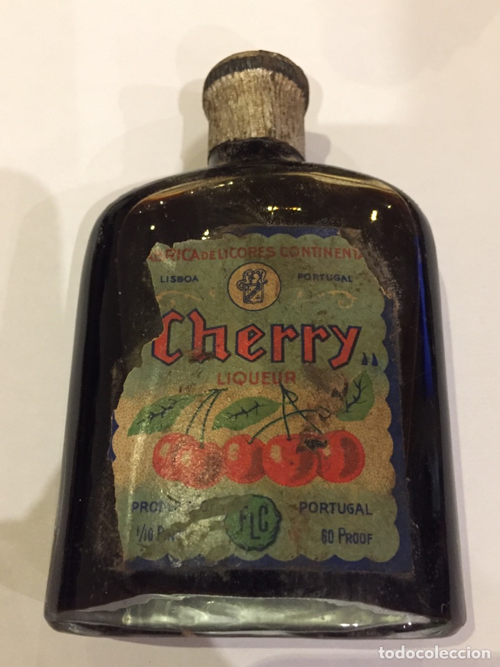 Otras botellas y bebidas antiguas de colecci&oacute;n: Licor Cherry - Foto 1