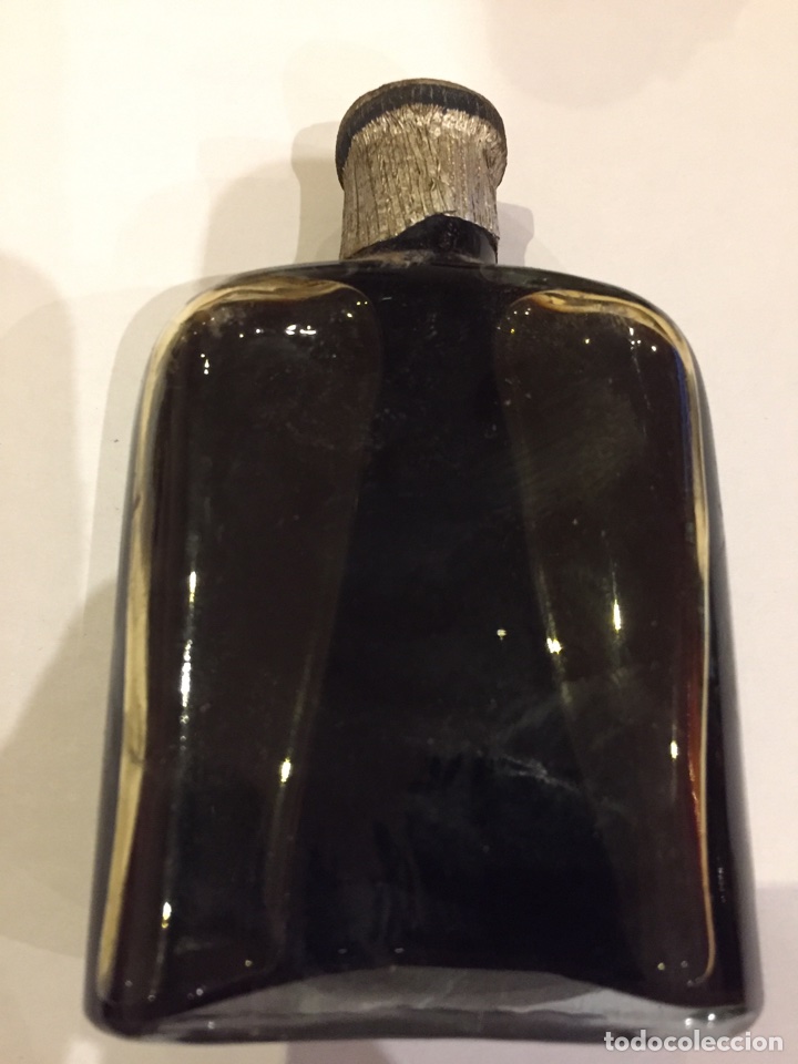 Otras botellas y bebidas antiguas de colecci&oacute;n: Licor Cherry - Foto 2