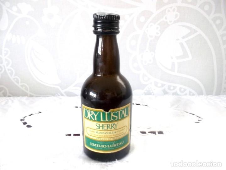 Collecting other Bottles and Drinks: DRY LUSTAO SHERRY-MANZANILLA-BOTELLIN-EMILIO LUSTAU-JEREZ DE LA FRONTERA