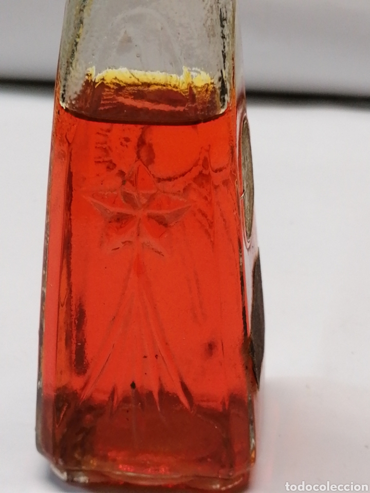Otras botellas y bebidas antiguas de colecci&oacute;n: Elixir Hilario Botella - Foto 3