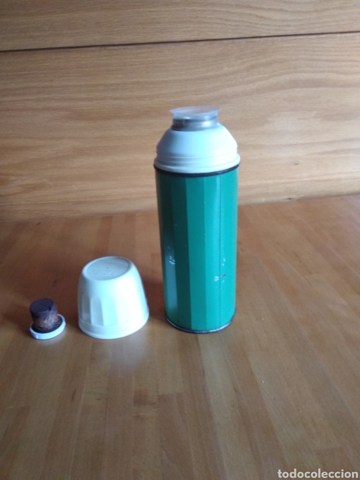 Otras botellas y bebidas antiguas de colecci&oacute;n: Termo irum - Foto 1