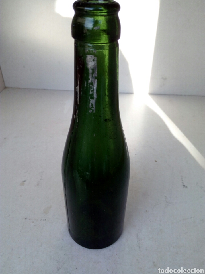 Otras botellas y bebidas antiguas de colecci&oacute;n: Botella vac&iacute;a - Foto 1