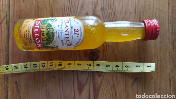 Otras botellas y bebidas antiguas de colecci&oacute;n: Mini botella de licor - Foto 3