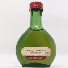 Otras Botellas y Bebidas Antiguas de colección: JANNEAU GRAND ARMAGNAC DE LOS AÑOS 60-70 DE 3CL APROX, MINIATURA/BOTELLÍN