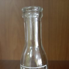 Otras Botellas y Bebidas Antiguas de colección: KALTYY VERMOUTH EMB 3610 BOTELLA VINTAGE. Lote 241207330