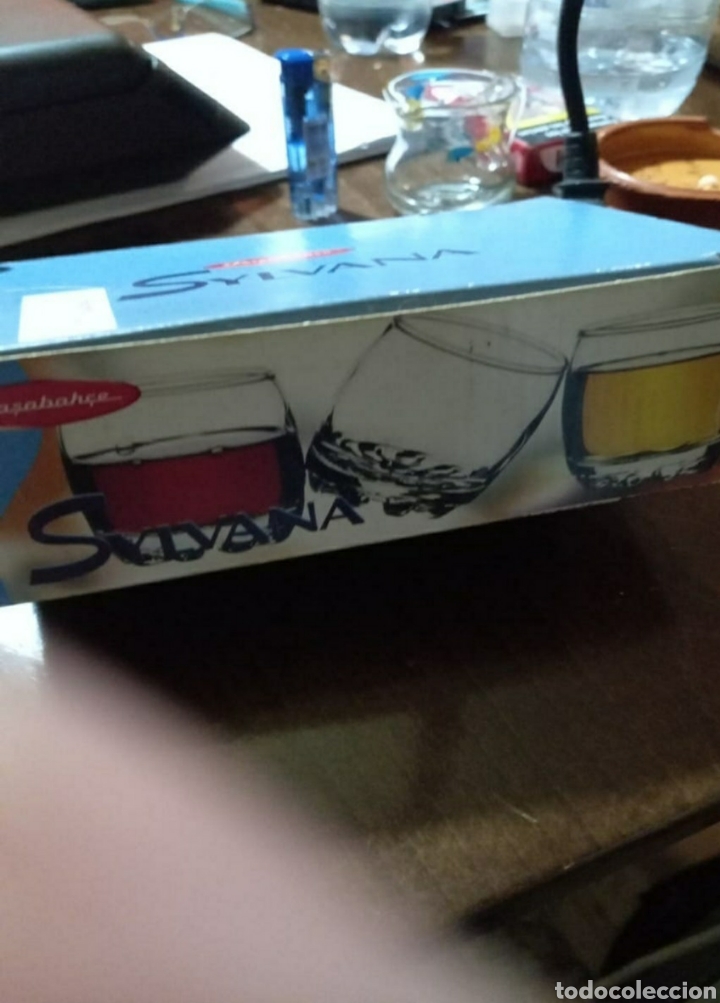 Collectionnisme d'Autres Bouteilles et Boissons : Vaso de chupito ( 6 )