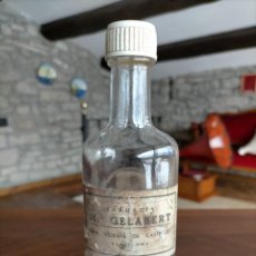 Otras Botellas y Bebidas Antiguas de colección: ANTIGUA BOTELLA / FRASCO WASSERMINN W FARMACIA M GELABERT SANT VICENTE DE CASTELLET AÑOS 40-50