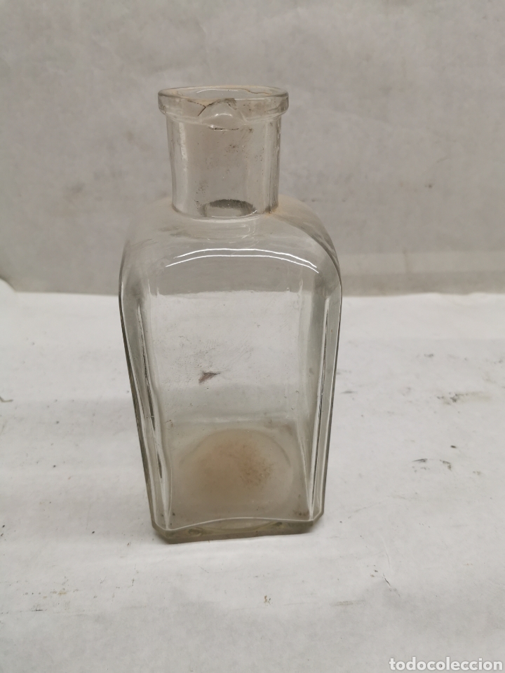 Otras botellas y bebidas antiguas de colecci&oacute;n: 3 botellas - Foto 4
