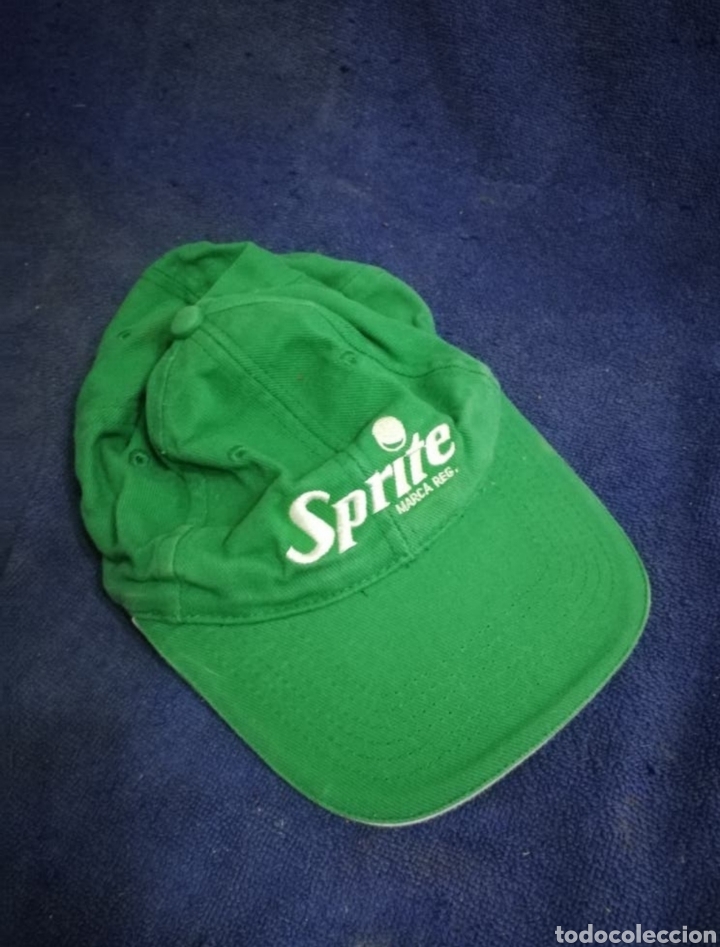 Otras botellas y bebidas antiguas de colecci&oacute;n: Gorra de los 80 sprite - Foto 1