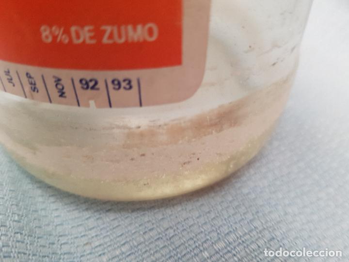 Otras botellas y bebidas antiguas de colecci&oacute;n: FANTA - Foto 2
