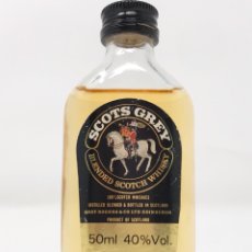 Otras Botellas y Bebidas Antiguas de colección: SCOTS GREY BLENDED SCOTCH WHISKY, DE LOS AÑOS 80 APROX, DE 5CL, MINIATURA/BOTELLÍN