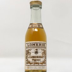 Otras Botellas y Bebidas Antiguas de colección: LOMERIE COGNAC TROIS ETOILES DE LOS AÑOS 50-60, DE 3CL, MINIATURA/BOTELLÍN