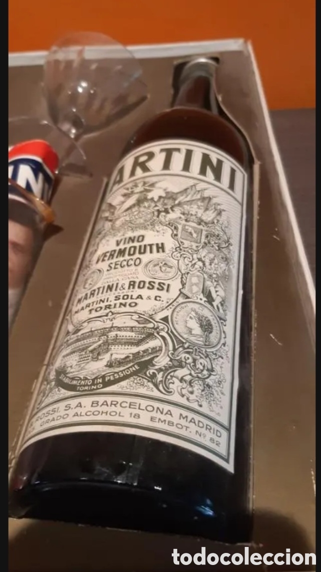 Otras botellas y bebidas antiguas de colecci&oacute;n: Estuche MARTINI - Foto 2