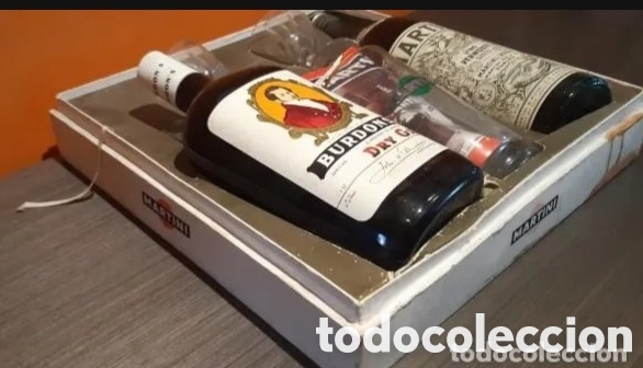 Otras botellas y bebidas antiguas de colecci&oacute;n: Estuche MARTINI - Foto 4