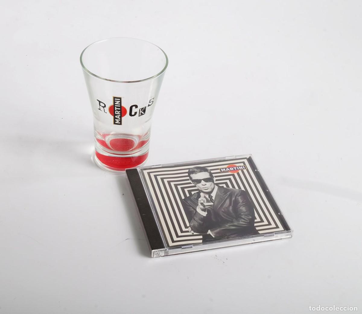 Collectionnisme d'Autres Bouteilles et Boissons : Lote de vaso y CD-Rom publicidad de MARTINI. 1998