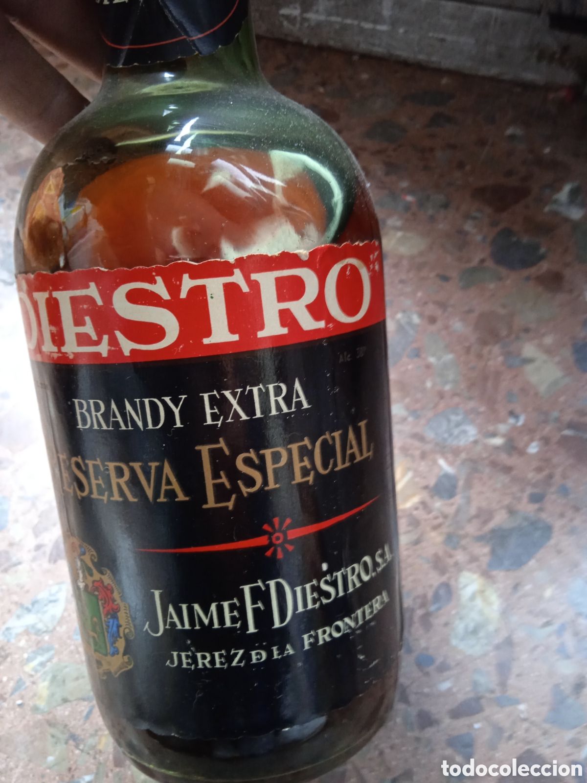 Otras botellas y bebidas antiguas de colecci&oacute;n: Botella de brandy - Foto 3