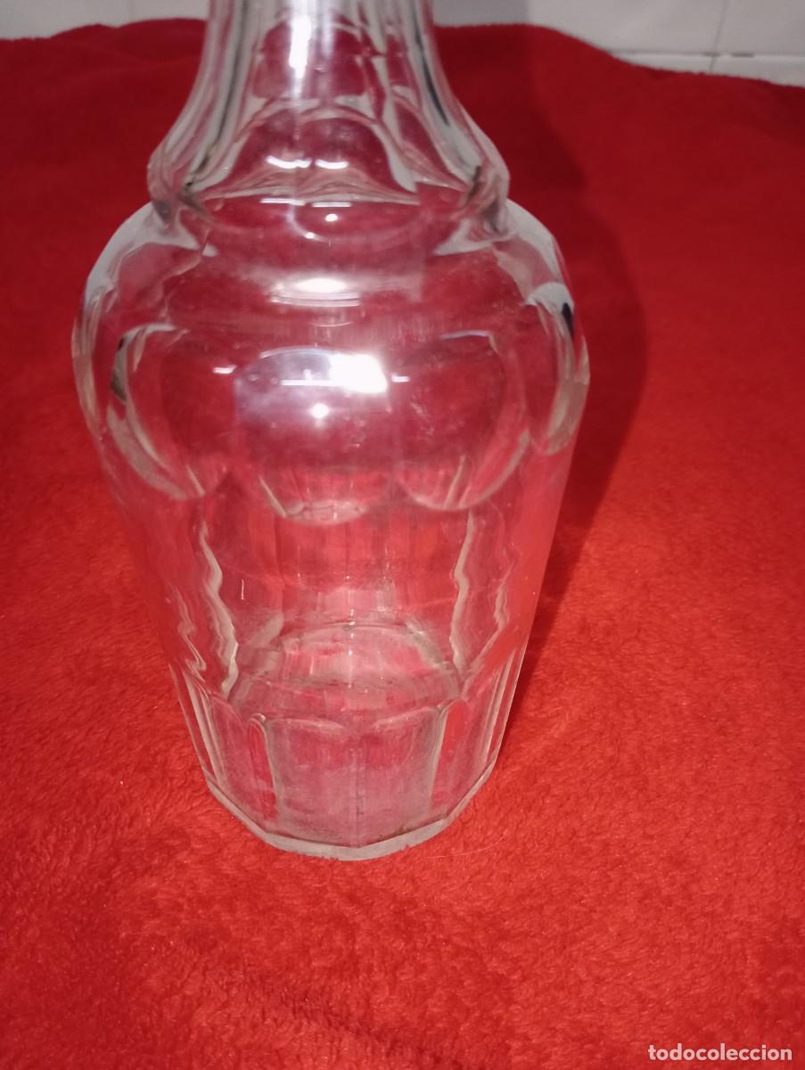 Otras botellas y bebidas antiguas de colecci&oacute;n: Botella artistica - Foto 2