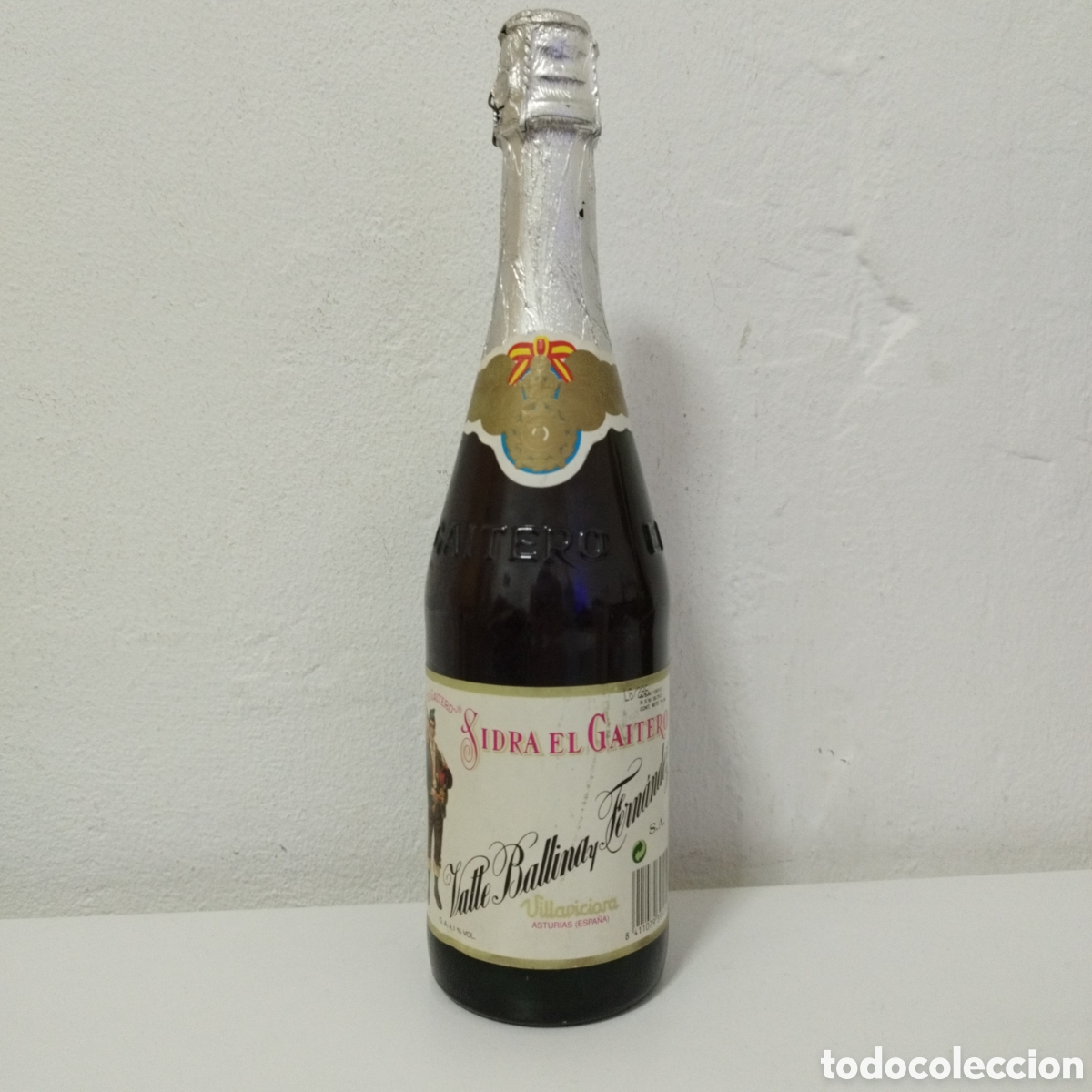 Collecting other Bottles and Drinks: ANTIGUA BOTELLA SIDRA / EL GAITERO / VILLAVICIOSA ASTURIAS