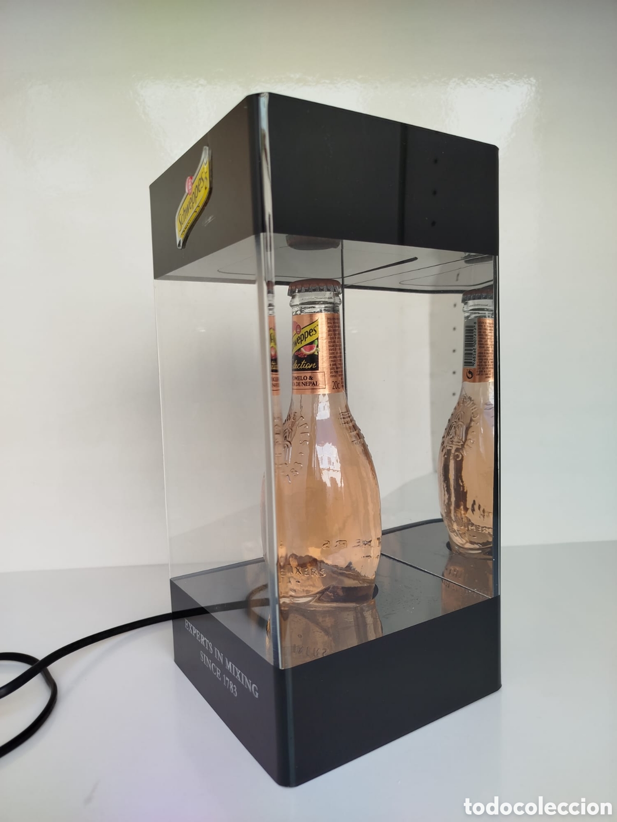 Otras botellas y bebidas antiguas de colecci&oacute;n: Expositor con luz Schweppes - Foto 4