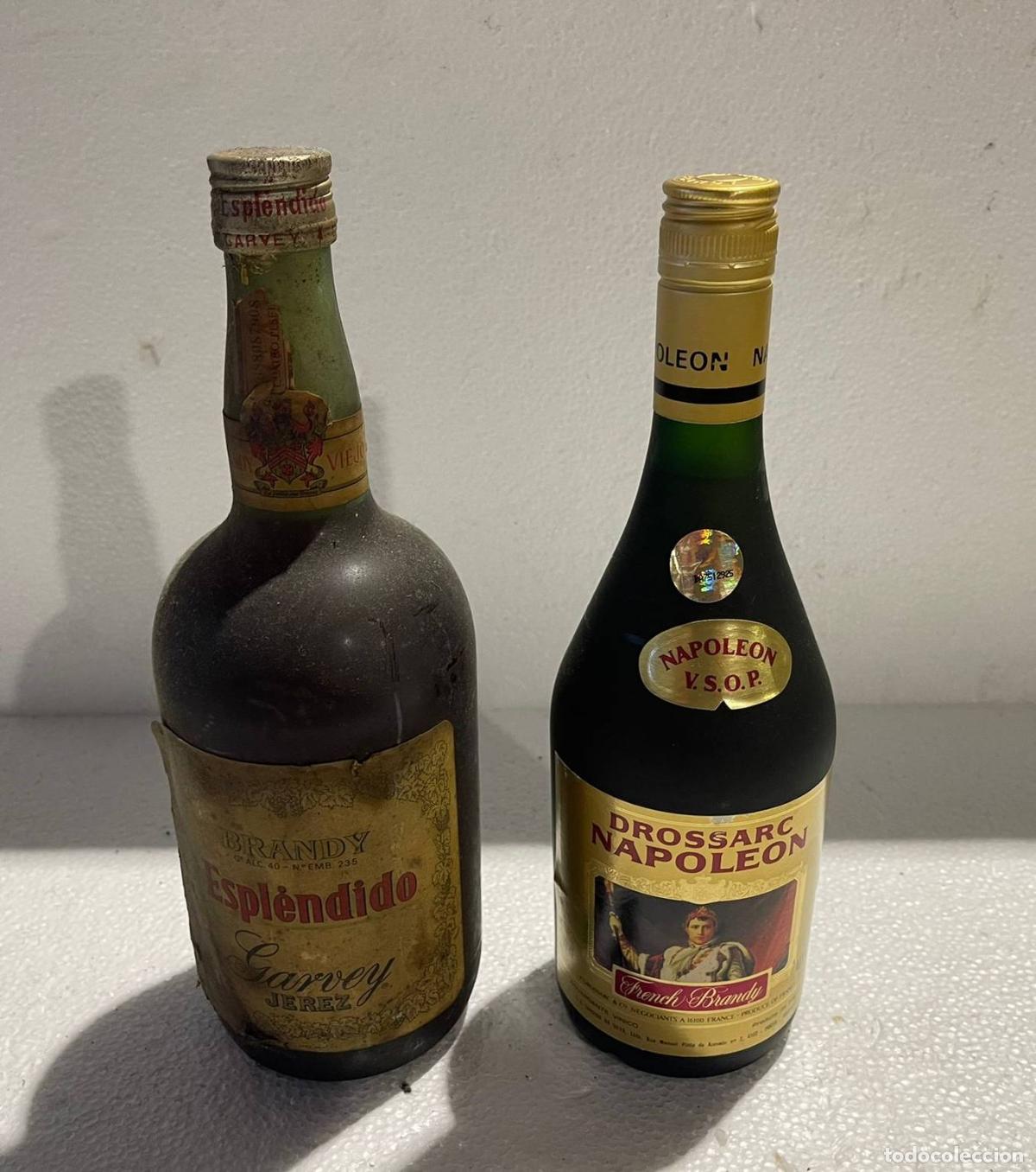 Otras botellas y bebidas antiguas de colecci&oacute;n: DOS BOTELLAS DE BRANDY - Foto 1