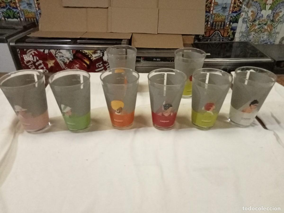 Otras botellas y bebidas antiguas de colecci&oacute;n: 8 vasos Cinzano mixin style - Foto 1