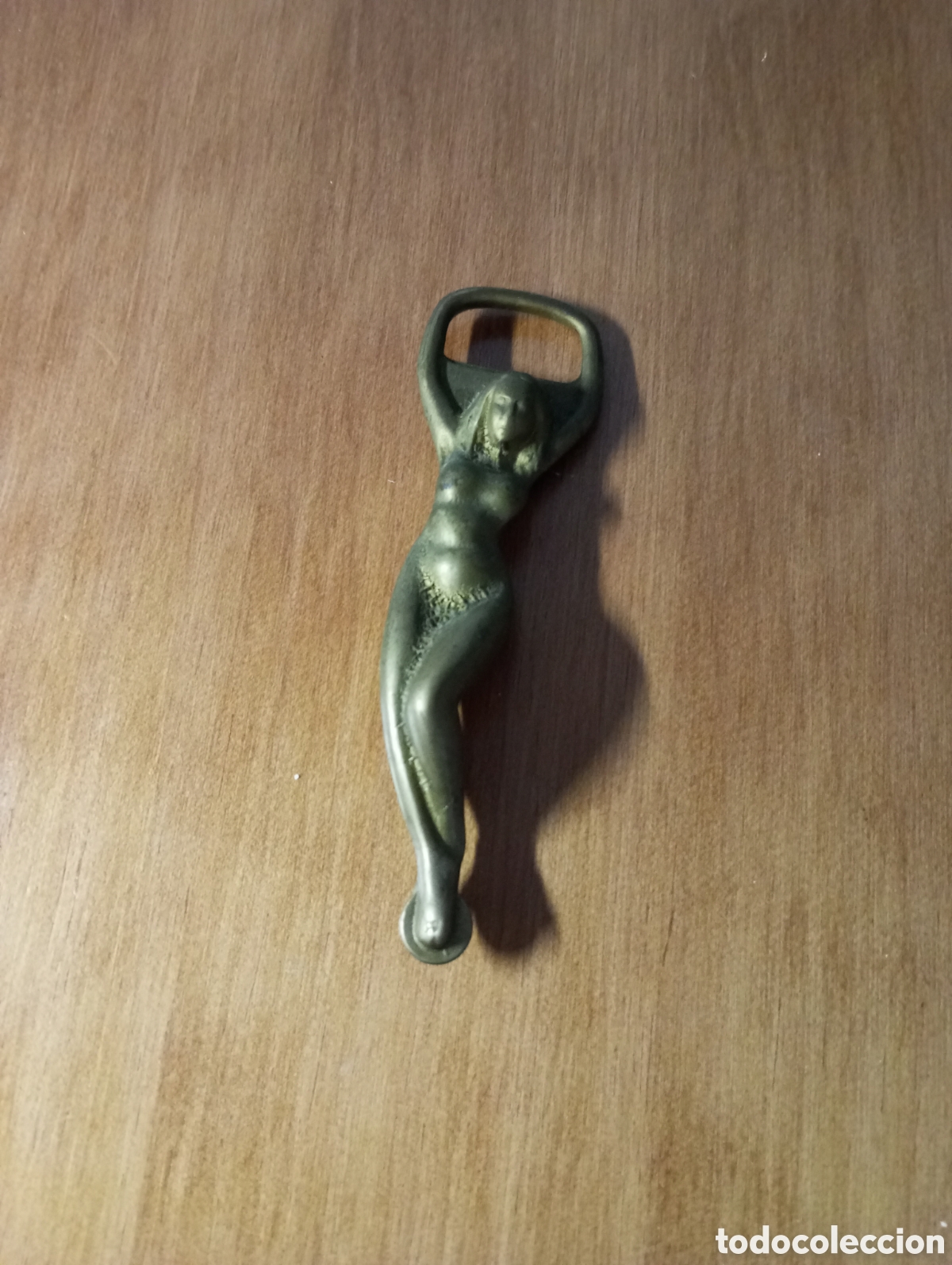 Otras Botellas y Bebidas Antiguas de colecci&oacute;n: Bonito abridor de botellas metal