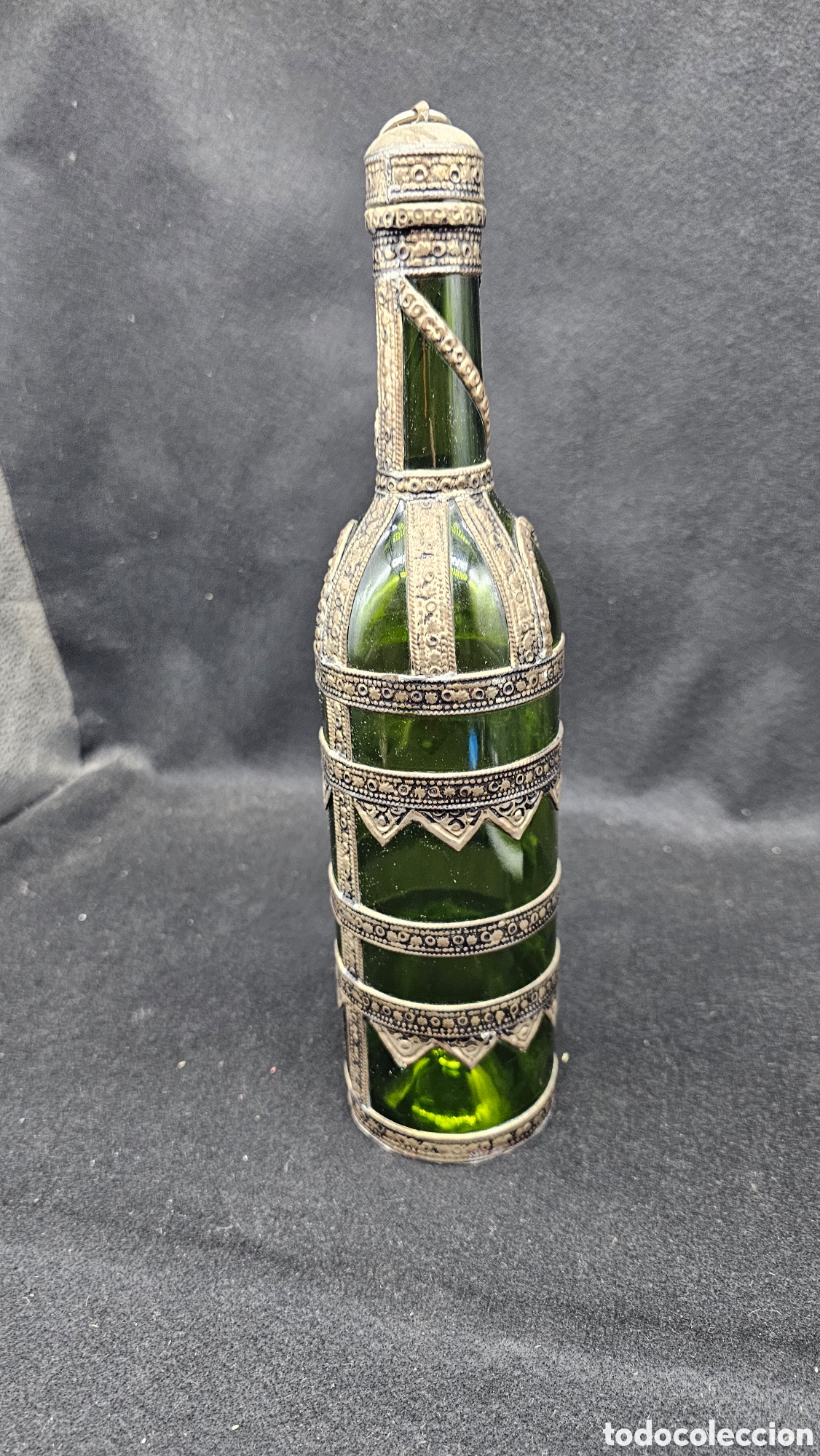 Otras Botellas y Bebidas Antiguas de colecci&oacute;n: Antigua botella decorativa