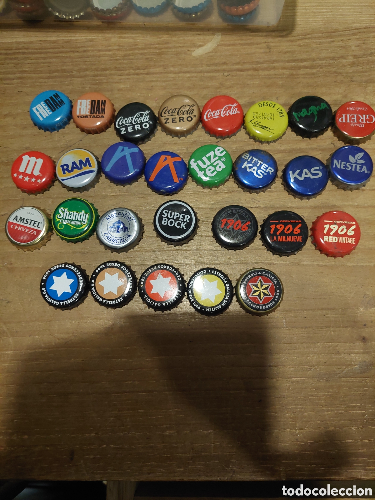 Otras Botellas y Bebidas Antiguas de colecci&oacute;n: 28 CHAPAS espa&ntilde;a cerveza, Coca-Cola, refrescos