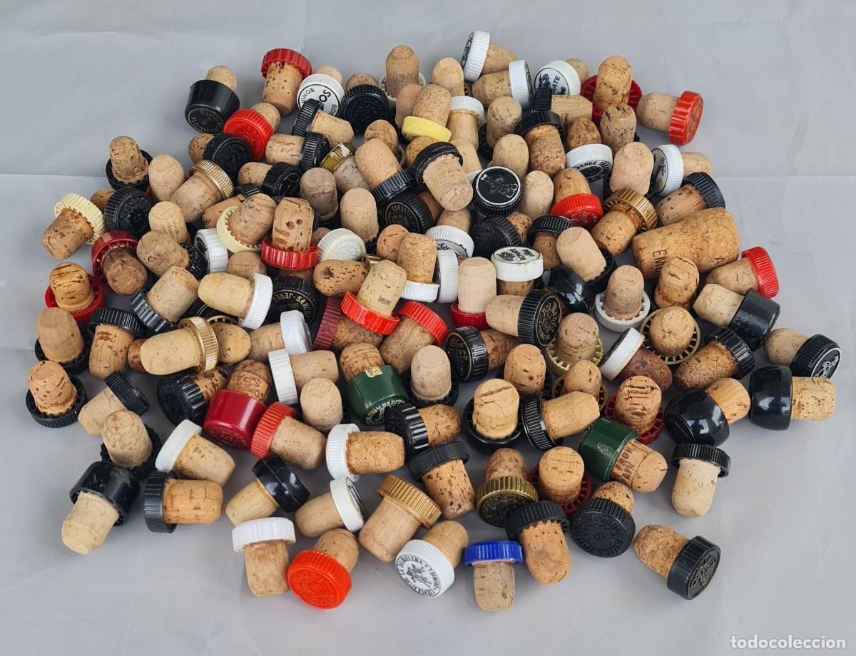 Otras Botellas y Bebidas Antiguas de colecci&oacute;n: COLECCION 130 TAPONES ANTIGUOS DE VINO CON CABEZAL DE PLASTICO