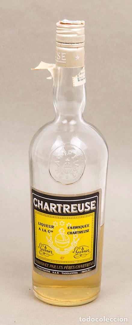 Otras Botellas y Bebidas Antiguas de colecci&oacute;n: CHARTREUSE - MEDIA BOTELLA