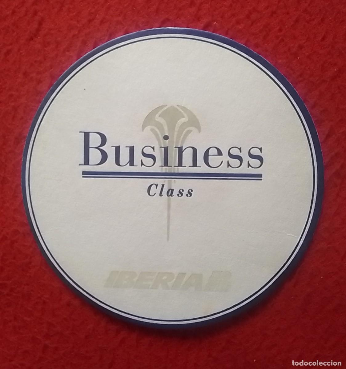 Otras Botellas y Bebidas Antiguas de colecci&oacute;n: POSAVASOS COASTER MAT BUSINESS CLASS IBERIA L&Iacute;NEAS A&Eacute;REAS ESPA&Ntilde;OLAS SPANISH AIR LINES AIRLINES SPAIN
