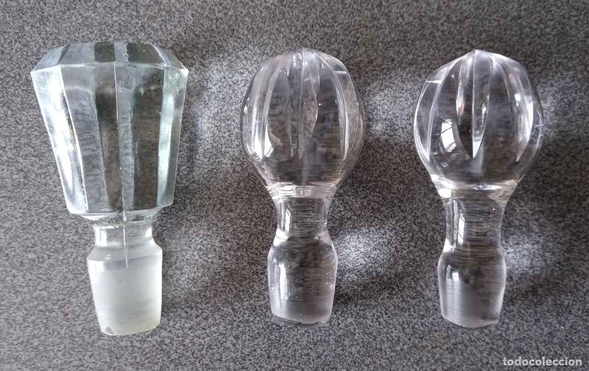 Otras Botellas y Bebidas Antiguas de colecci&oacute;n: Lote tapones botella licor