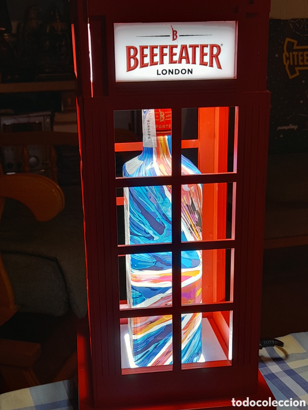 Otras Botellas y Bebidas Antiguas de colecci&oacute;n: Cabina expositor BEEFEATER