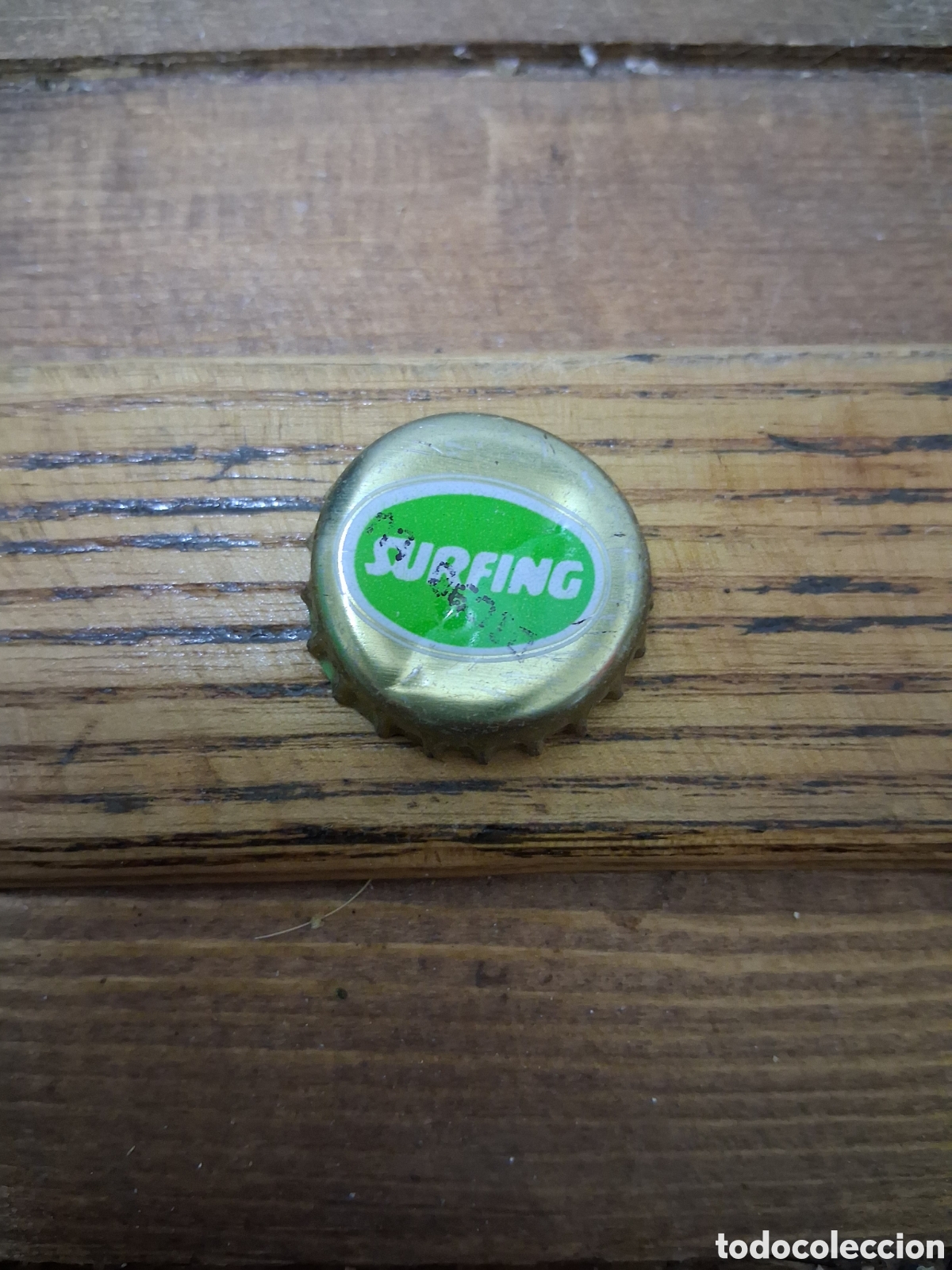 Otras Botellas y Bebidas Antiguas de colecci&oacute;n: Chapa de refesco SURFING de los a&ntilde;os 80