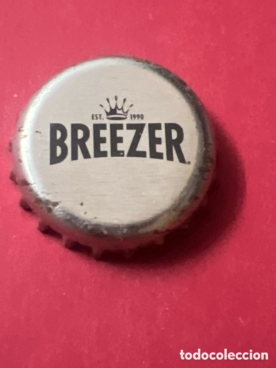 Otras Botellas y Bebidas Antiguas de colecci&oacute;n: T4/X70/Q3. CHAPA - BEBIDA ALCOH&Oacute;LICA - Breezer Est. 1990