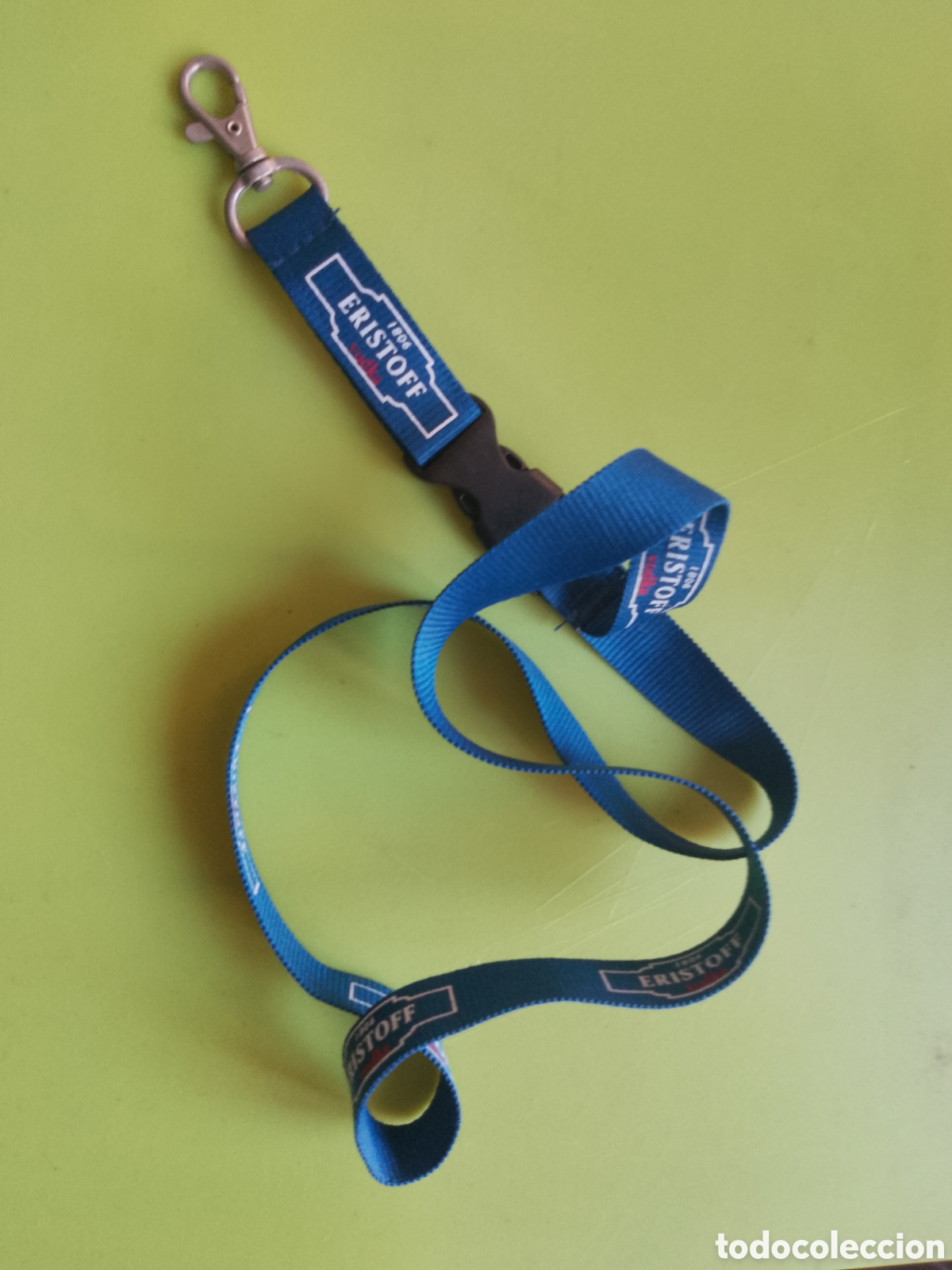 Otras Botellas y Bebidas Antiguas de colecci&oacute;n: ERISTOFF VODKA 1806 . COLGANTE - LANYARD .