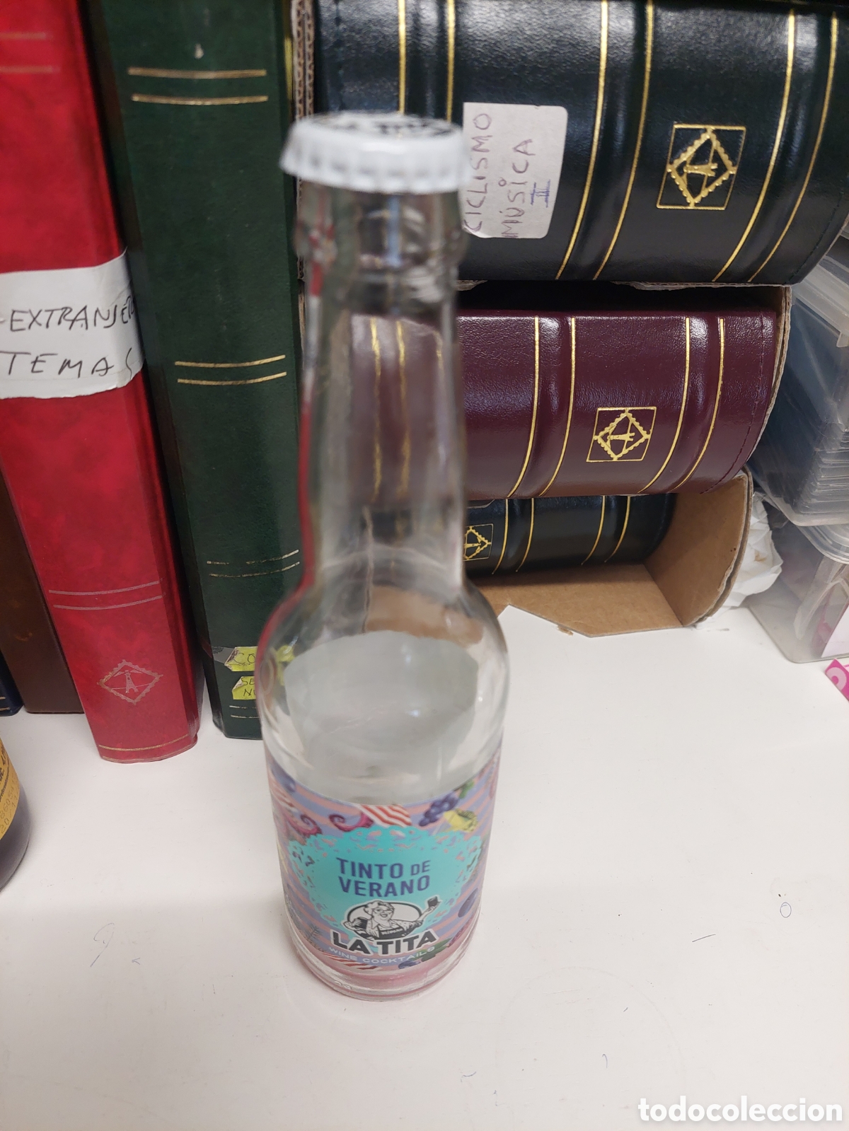 Otras Botellas y Bebidas Antiguas de colecci&oacute;n: BOTELLA VAC&Iacute;A TINTO VERANO LA TITA