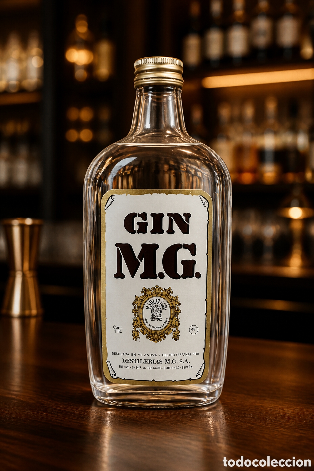 Otras Botellas y Bebidas Antiguas de colecci&oacute;n: Botella antigua de ginebra Gin M.G., producida por Destiler&iacute;as M.G. S.A. en Villanueva....