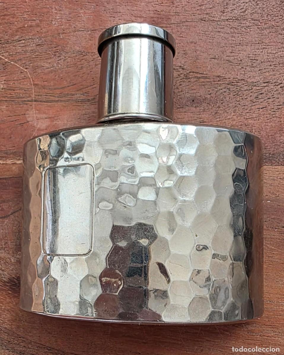 Otras Botellas y Bebidas Antiguas de colecci&oacute;n: Petaca Vintage de Acero Inoxidable Martillado con Vasito Telesc&oacute;pico &ndash; Dise&ntilde;o Cl&aacute;sico de Bolsillo
