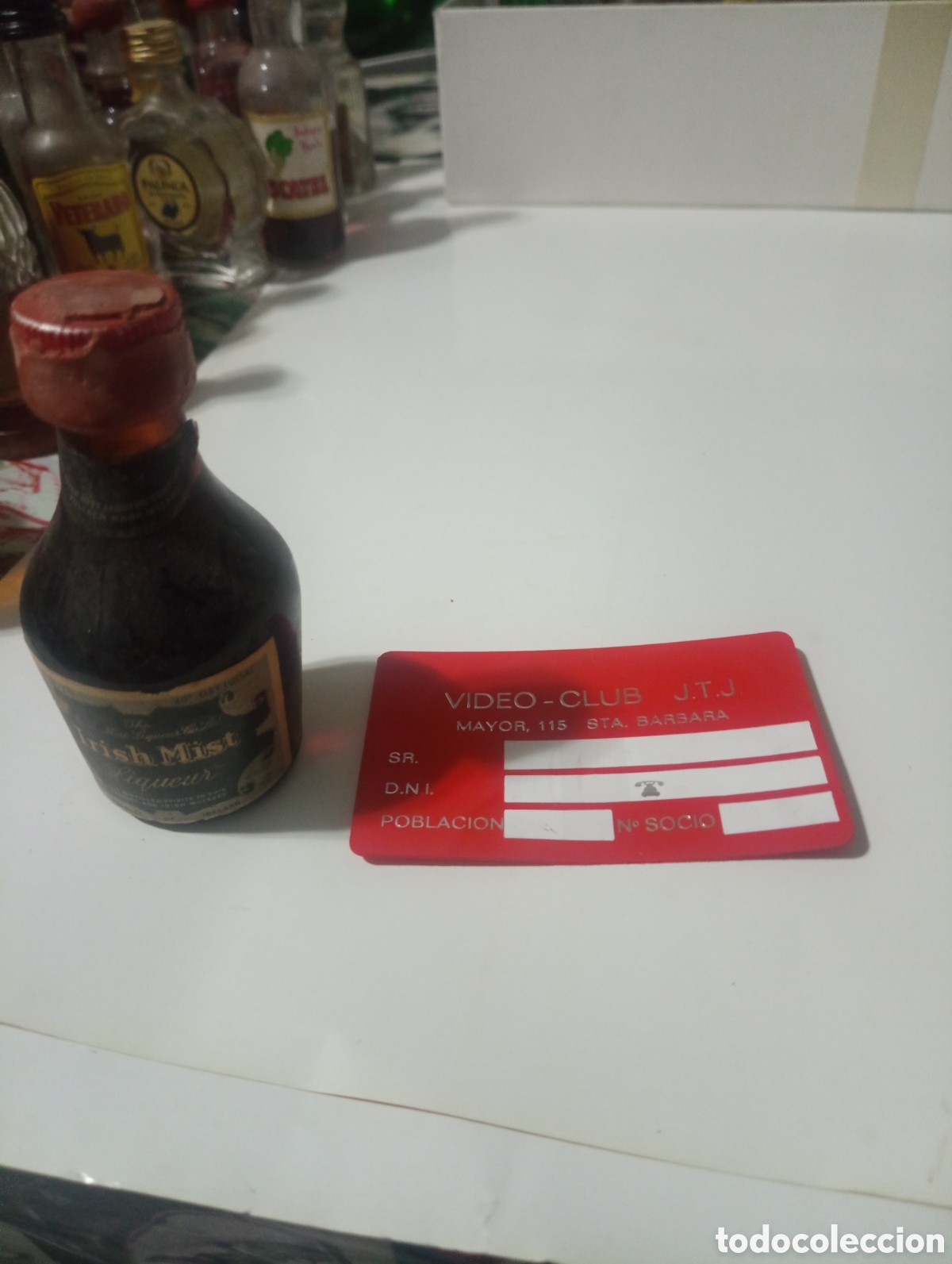 Otras Botellas y Bebidas Antiguas de colecci&oacute;n: Botell&iacute;n liqueur irish mist