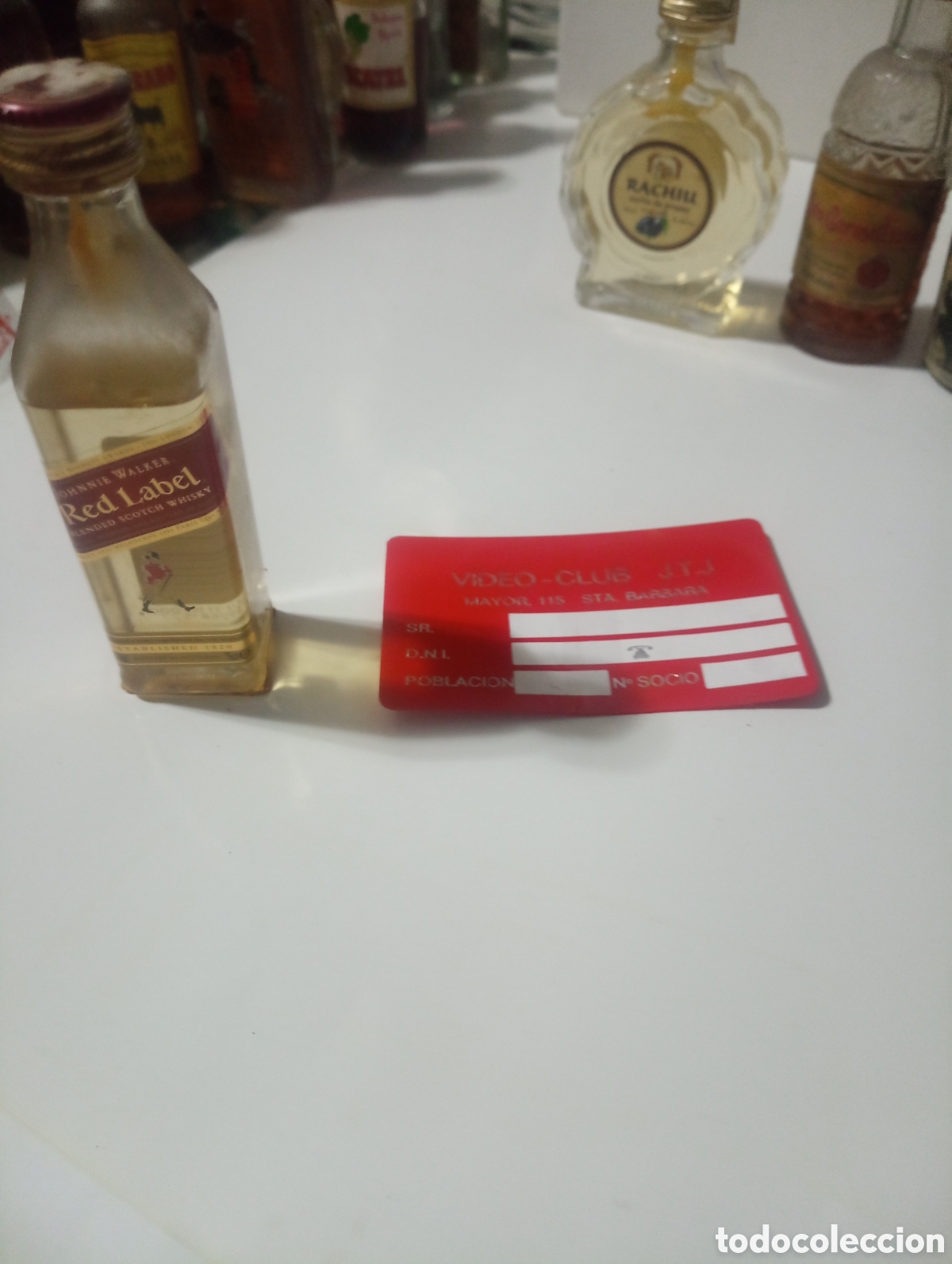 Otras Botellas y Bebidas Antiguas de colecci&oacute;n: Botell&iacute;n red la el johnnie walker