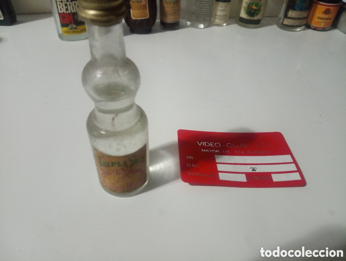 Otras Botellas y Bebidas Antiguas de colecci&oacute;n: Botell&iacute;n triple seco licor de naranja