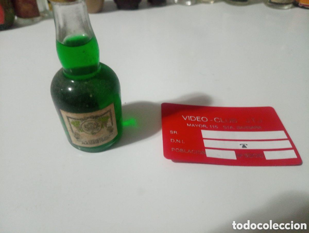Otras Botellas y Bebidas Antiguas de colecci&oacute;n: Botell&iacute;n licor de menta mamon