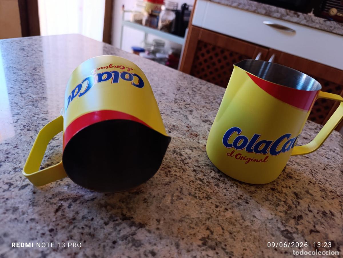 Otras botellas y bebidas antiguas de colecci&oacute;n: Practica Jarra. Publicidad COLA CAO.INOX.