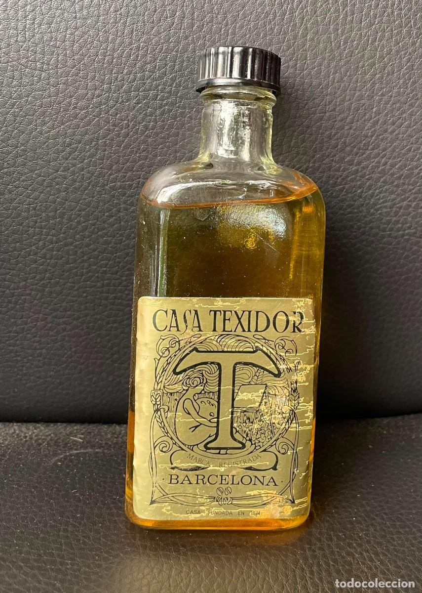 Otras botellas y bebidas antiguas de colecci&oacute;n: Botella de aceite de nueces de la desaparecida &rdquo;Casa Teixidor&rdquo; (Ronda Sant Pere 16. Barcelona)