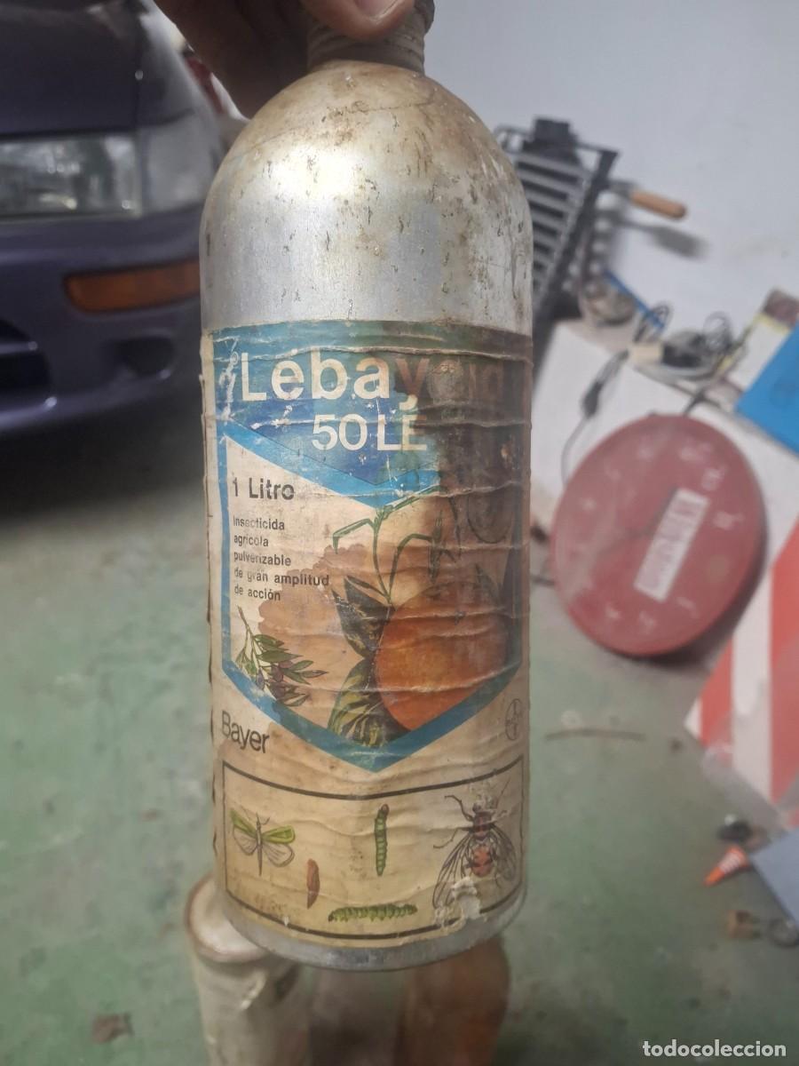 Otras botellas y bebidas antiguas de colecci&oacute;n: Antigua botella aluminio envase insecticida veneno Lebaycid 50 LE Bayer Fitosanitarios agricultura.